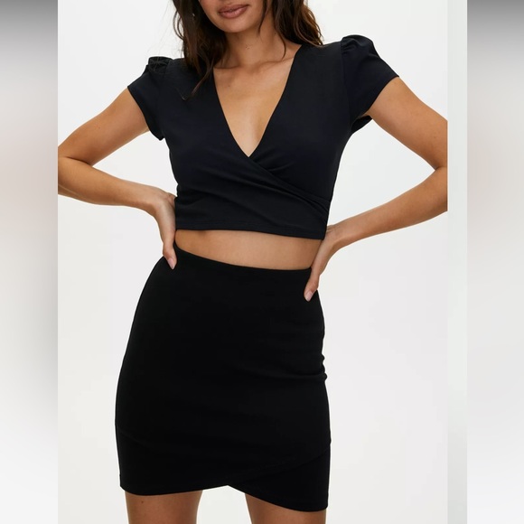 Aritzia Sunday Best Primrose Skirt - Picture 6 of 9